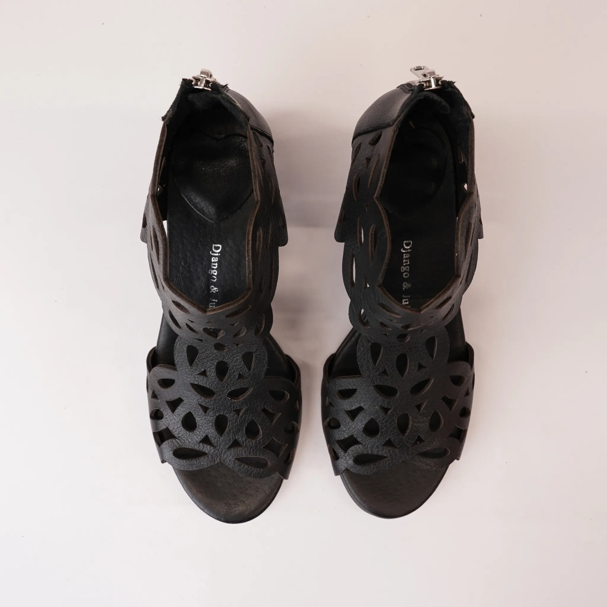 Saroja Black Leather Heels