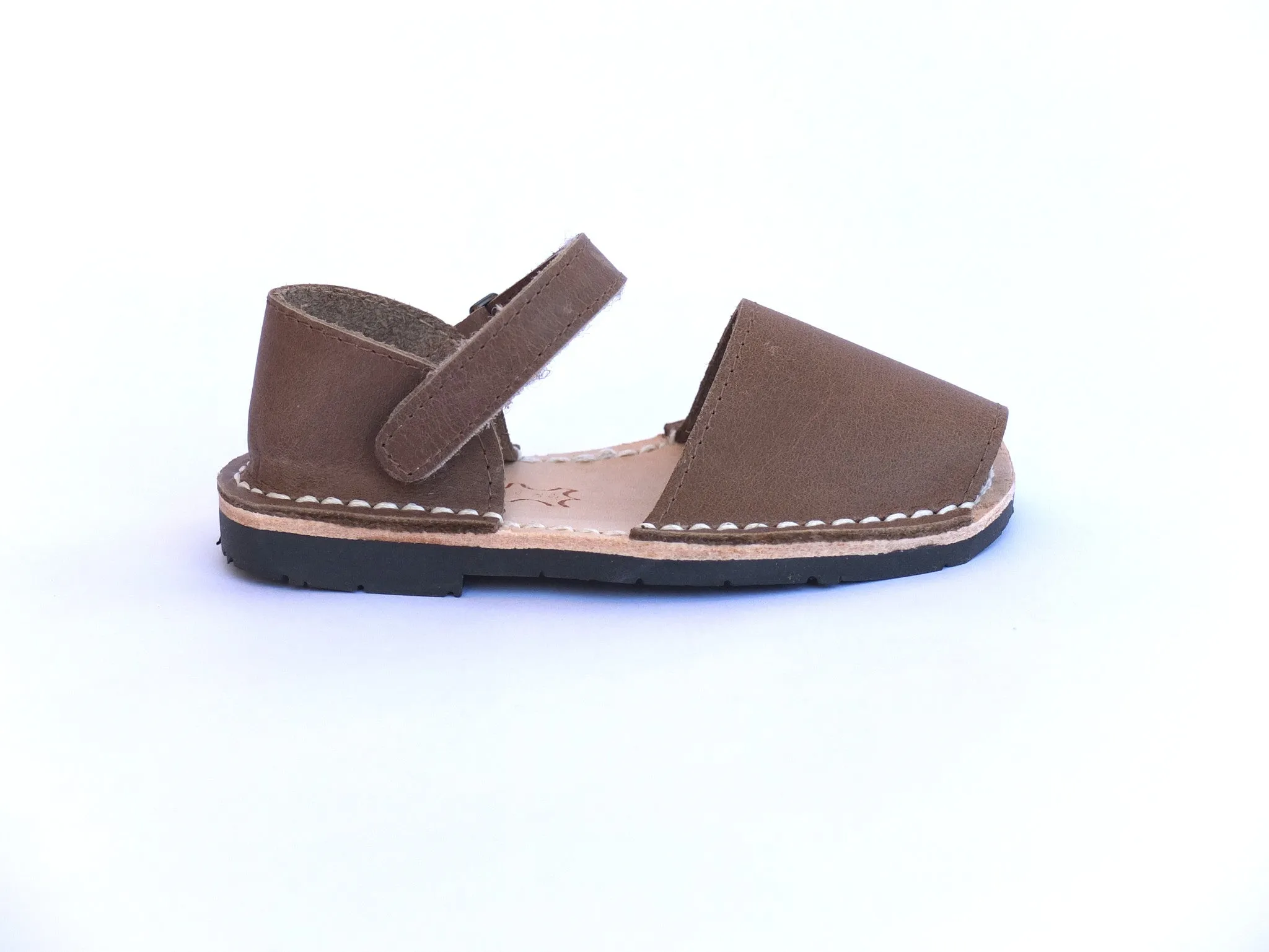 Unisex Tan Leather Classic