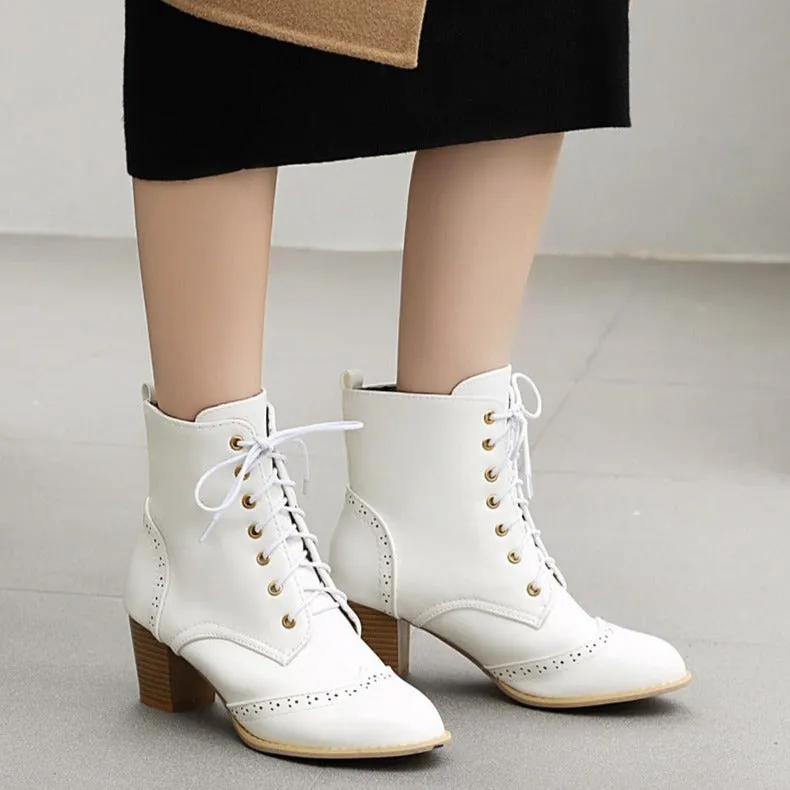 Women short pointed toe lace up chunky heel boots